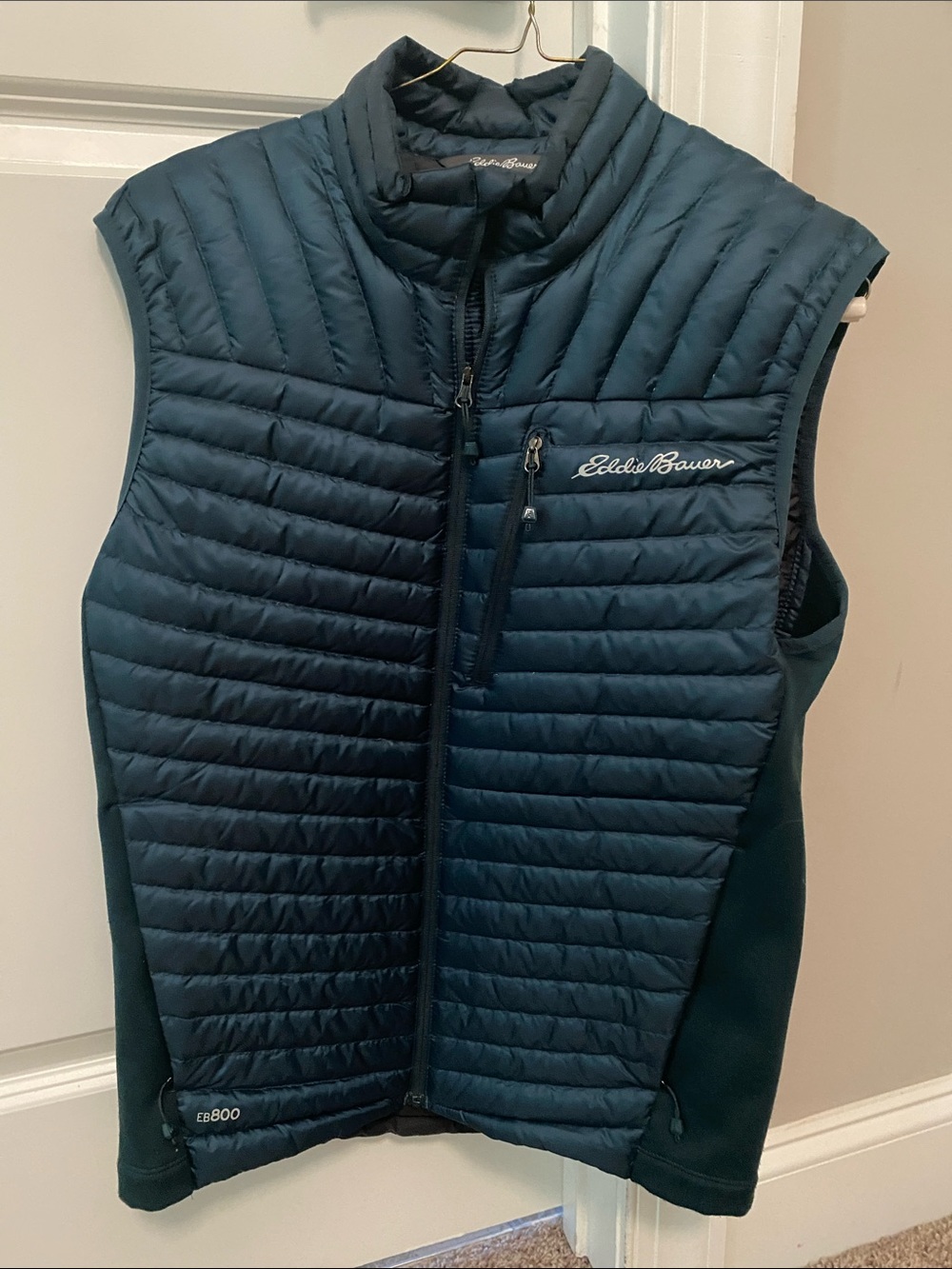 Eddie Bauer Men's Dark Navy / Green Quilted Insulated Vest